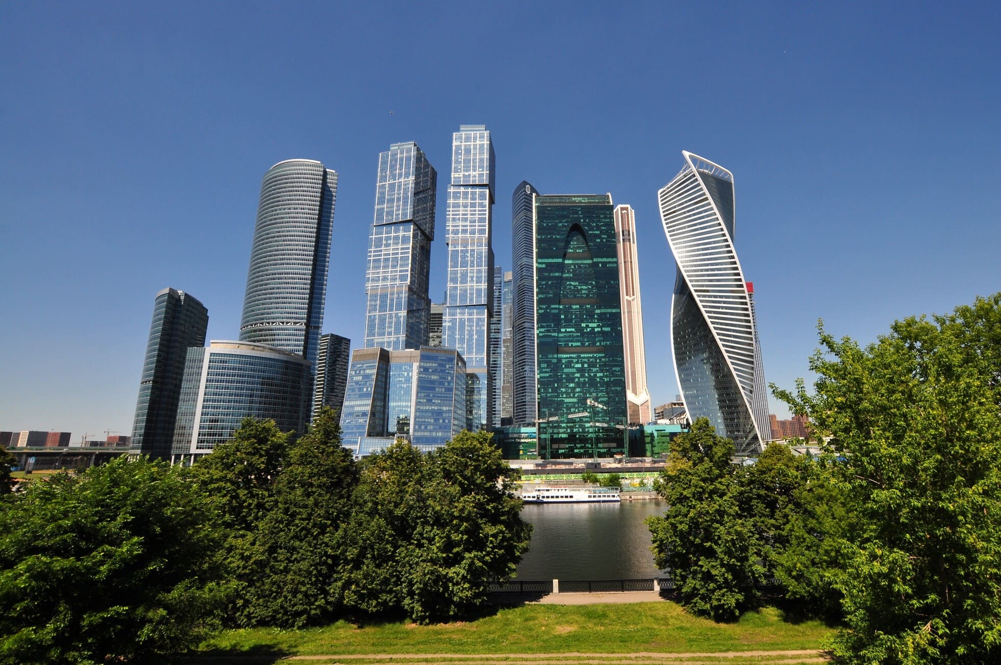 Продажа апартаментов в ЖК Империя